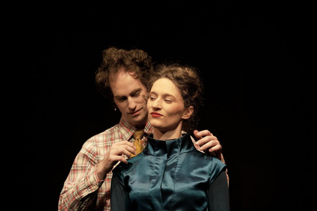  Adrian Gillott, Julla von Landsberg, Foto: Dieter Hartwig