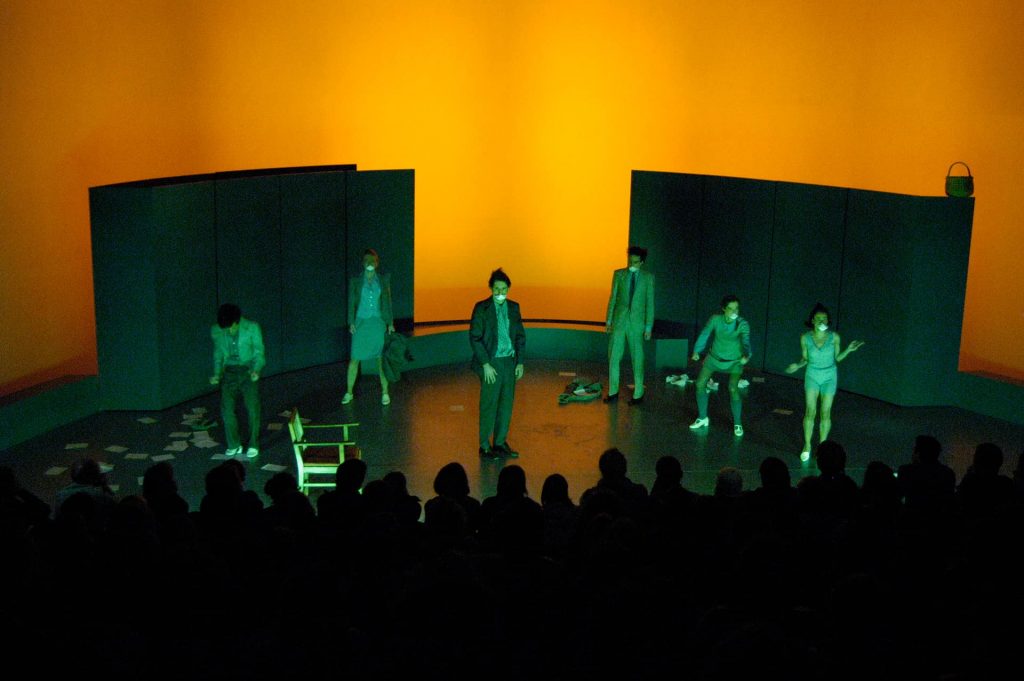  Patric Schott, Annedore Kleist, Peter Stock, Julius Weiland, Verena Schonlau, Sinta Tamsjadi, Foto: Oliver Proske