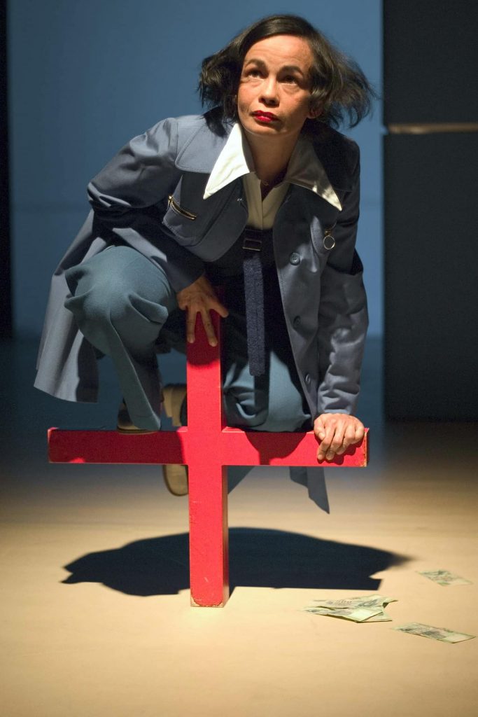  Sinta Tamsjadi, Foto: Nico and the Navigators