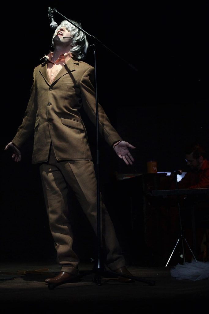  Adrian Gillott, Foto: Gert Kiermeyer