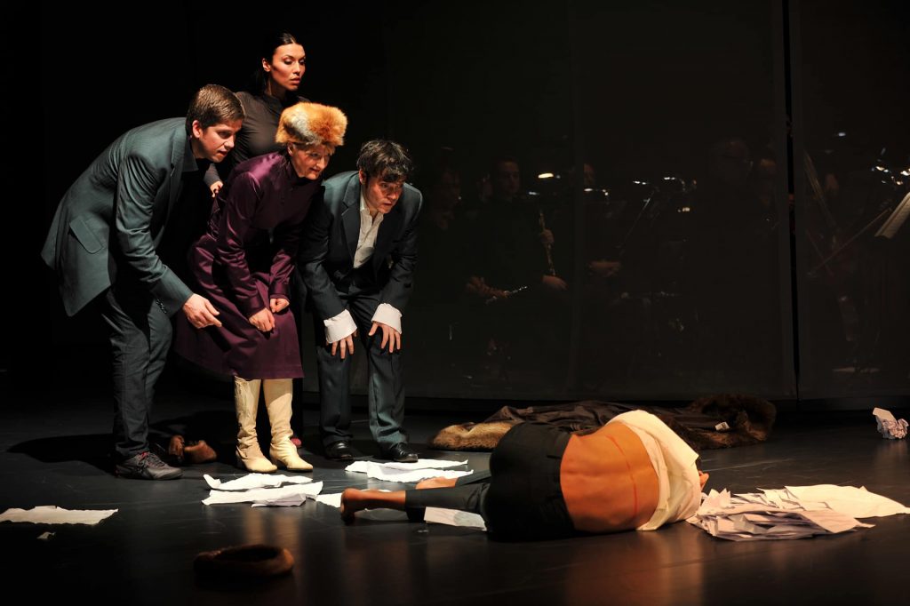  Simon Pauly, Katarina Bradic, Annedore Kleist, Patric Schott, Ioannis Avakoumidis, Foto: Antonella Travascio