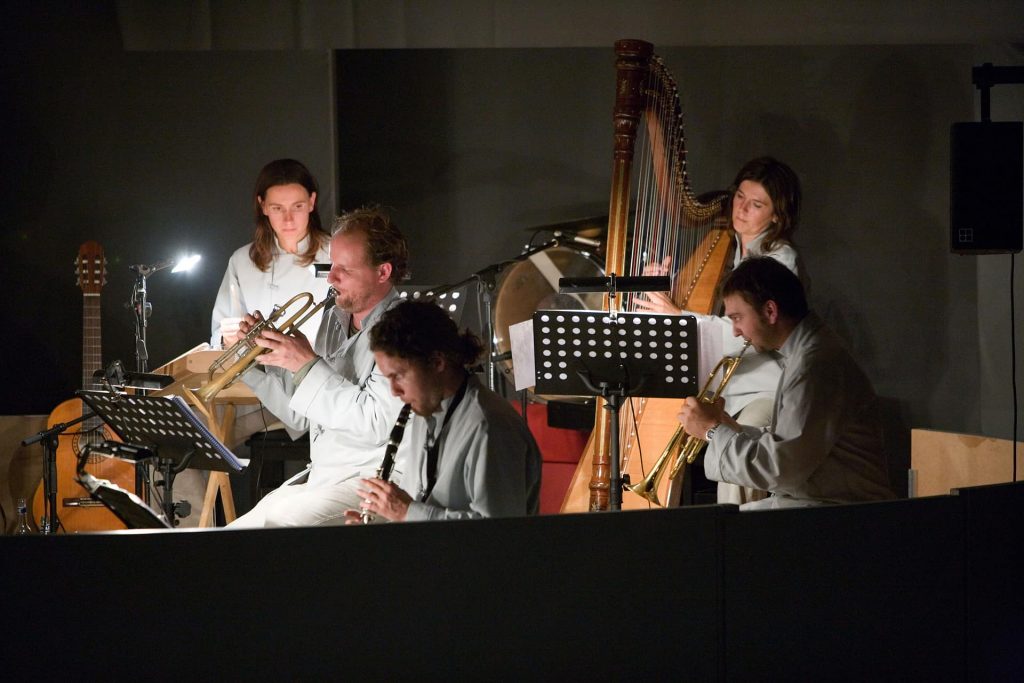  Foto: Dirk Bleicker / Niedstraße 13 /