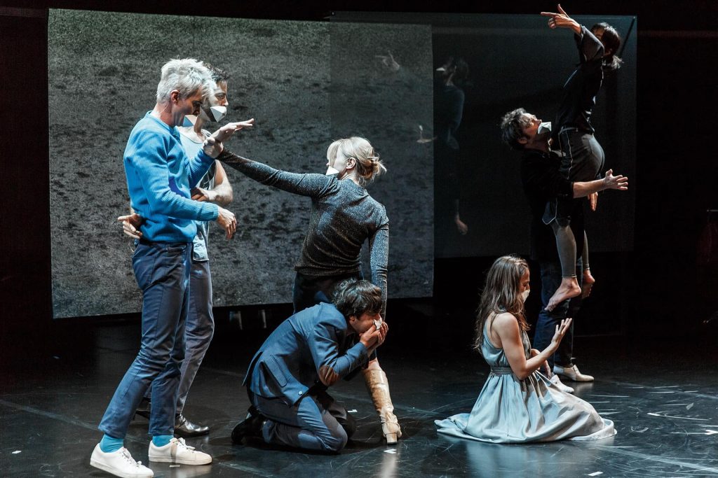  Ted Schmitz, Michael Shapira, Martin Clausen, Annedore Kleist, Anna-Luise Recke, Patric Schott, Yui Kawaguchi, Foto: Dirk Bleicker