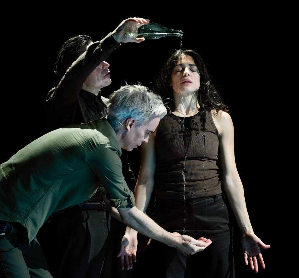  Ted Schmitz, Patric Schott, Lujain Mustafa, Foto: Falk Wenzel