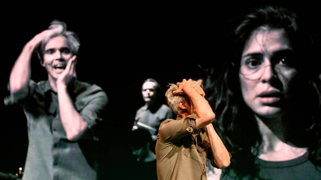  Ted Schmitz, Patric Schott, Lujain Mustafa, Foto: Falk Wenzel