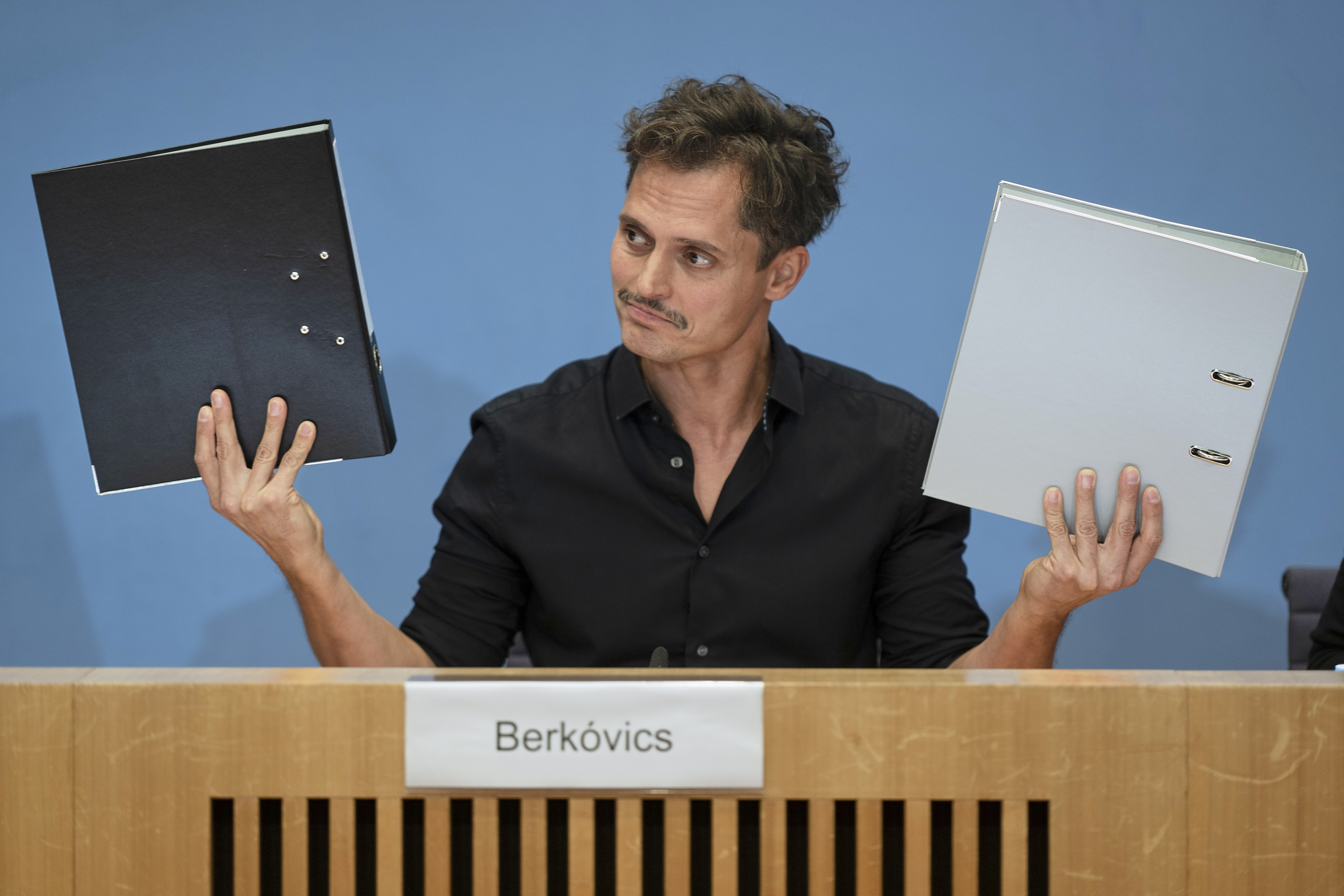 Ein Volksbürger, Martin Buczko, 