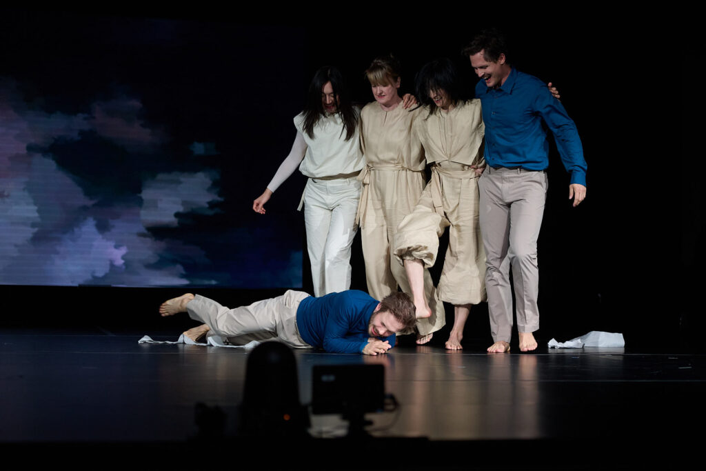  photo: Dieter Hartwig