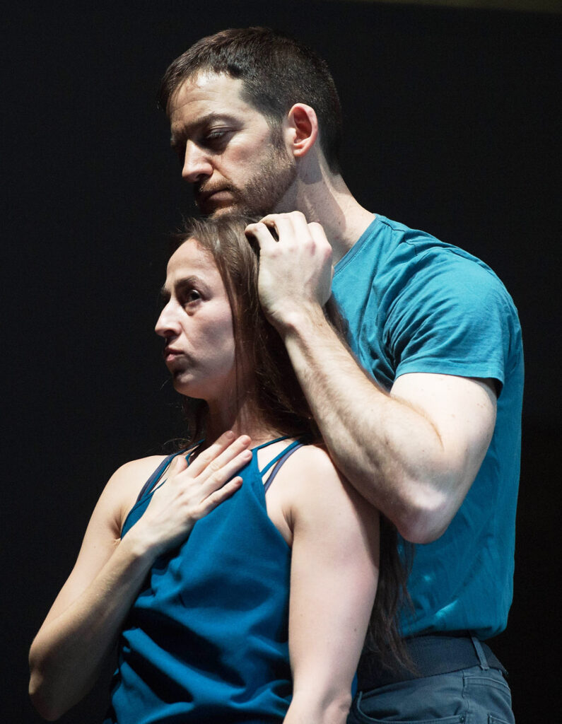  photo: (c)Gervais Yves