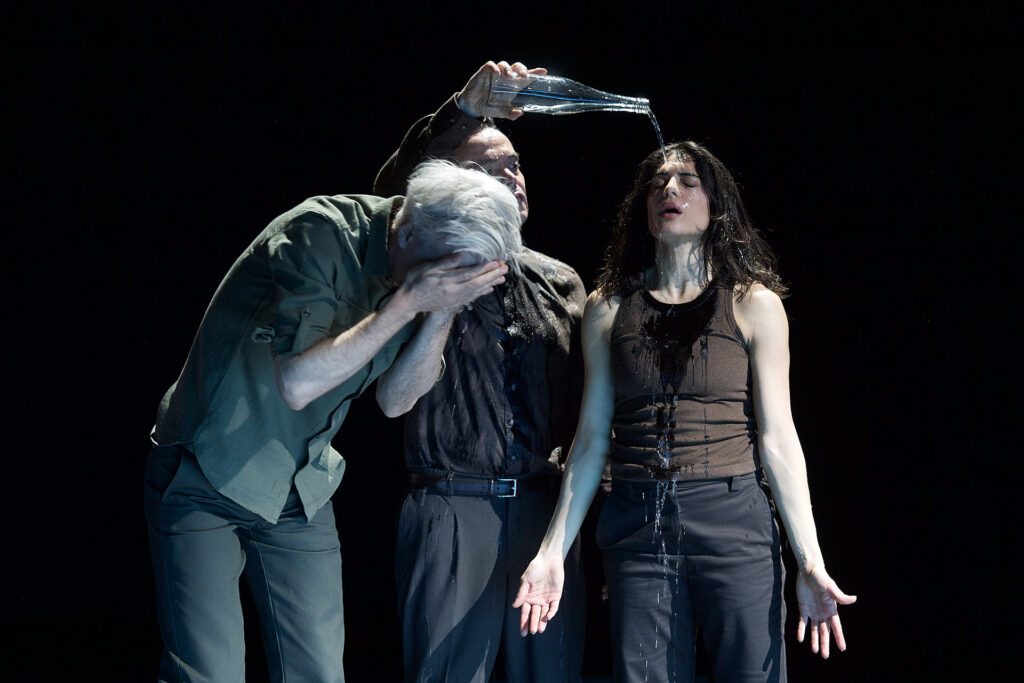  Ted Schmitz, Patric Schott, Lujain Mustafa, photo: Dieter Hartwig